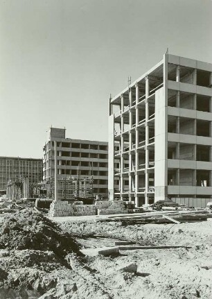 Bau Robotron, 1970/71