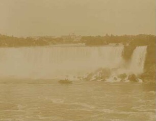 Niagara Falls: "American Fall" : 50 meters high