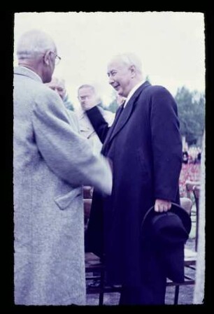 Heuss in Schöneberg 20.7.54.