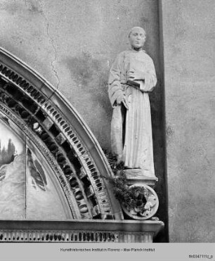Hauptportal : Heiliger Antonius