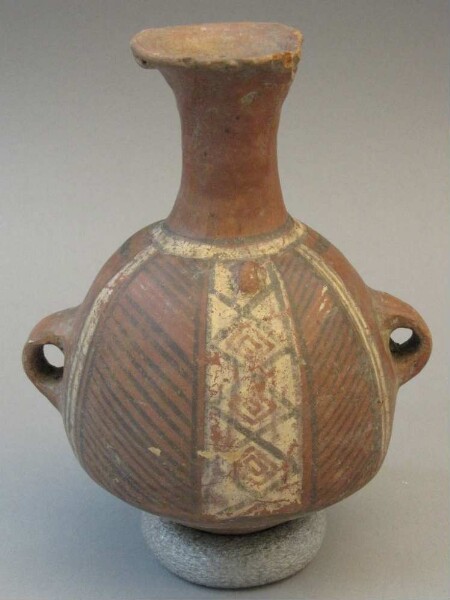 Clay vessel