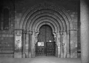 Südportal der Basílica de San Vicente