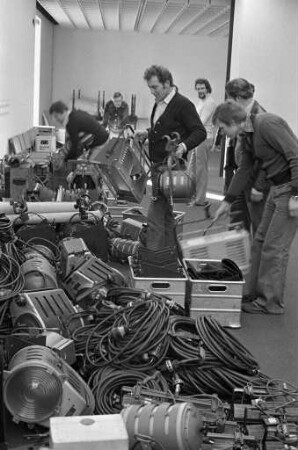 Eröffnung der ARD-Fernsehlotterie "Ein Platz an der Sonne" 1977 im Konzerthaus Karlsruhe
