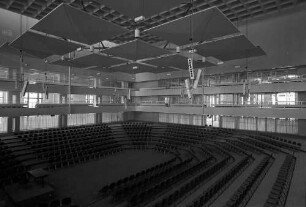 Berlin; West: Großer Plenarsaal im Reichstagsgebäude