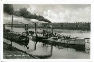 Torgau. Elbbrücke und Schlepper