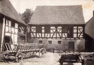 Hauptstraße 72. Bauernhof, 18. Jahrhundert. Fachwerk