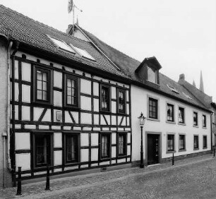 Doppelwohnhaus, Fachwerk; Gelnhausen, Obere Haitzer Gasse 21