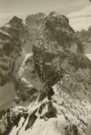 Kaisergebirge bei Kufstein. Das Totenkirchl, vom Stripsenkopf gesehen
