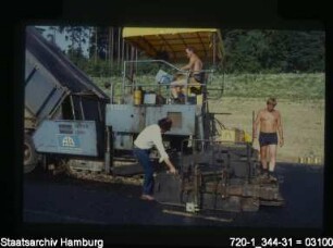 Bundesautobahn (BAB) Marmstorf, Asphaltierung
