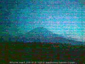 "2009-03-31 18:35:00" aus der Serie "100100 Views of Mount Fuji"
