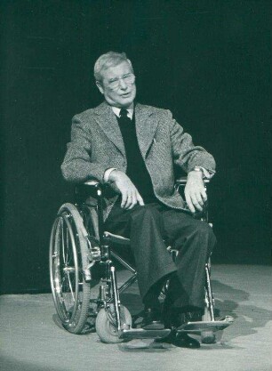 Dieter Borsche als Martin Dysart in ´Equus´