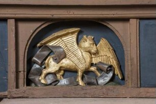 Kreuzaltar / Laienaltar — Evangelistensymbol des Lukas