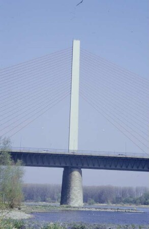 Rheinbrücke Bonn-Nord