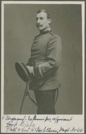 Mieke, Ernst