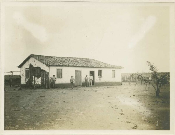 Administration building in Simão Lopez