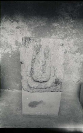 Unknown Provenance, Architectural Sculpture (PNK: KHM 5 - 51)