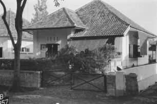 Europäer-Bungalows : Einfamilienvilla im Kolonialstil