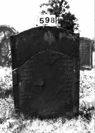 Grabstein 598