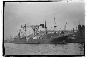 Tirpitz (1921), Hapag.- Hamburg-Amerikanische Packetfahrt-Actien-Gesellschaft, Hamburg