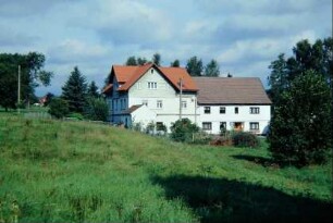 Wohngebäude ehemalige Massemühle am östlichen Ortsrand, Neuhäuser Straße