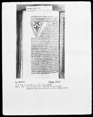 Hugo de Sankt Victor und andere — Initiale V(erba ecclesiastes), Folio 70verso