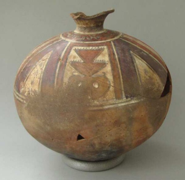 Clay vessel