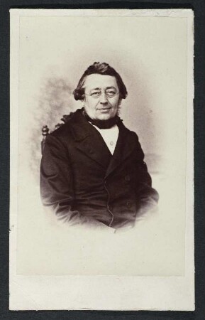 Porträt Karl Ferdinand Kempf : Foto-/Bildersammlung Stenografische Sammlung. Porträt Karl Ferdinand Kempf. Photographie. Carte de visite (vor 1870). Dresden: SLUB P a 0340