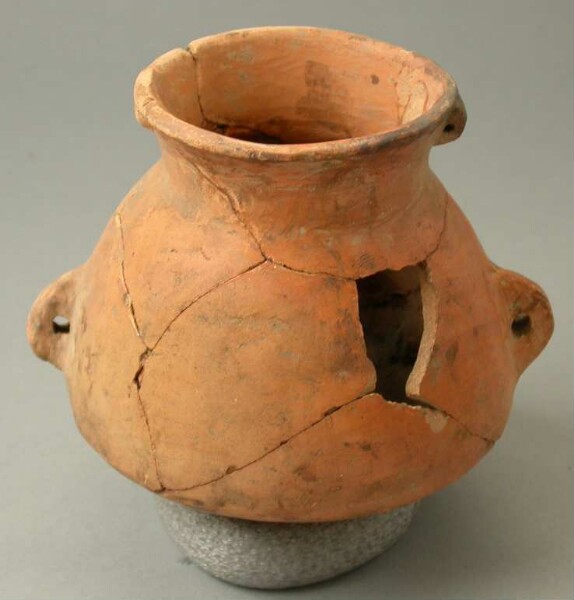 Clay vessel