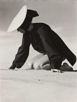 Modeaufnahme, Modell Janet Stephenson (Mademoiselle)