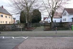 ''Denkmalplatz''; Wölfersheim, Hauptstraße