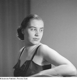 Porträt Pianistin Eva Ander