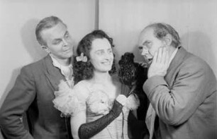 Szenenbilder aus der Oper "Don Pasquale" von Gaetano Donizetti an der Komischen Oper Berlin