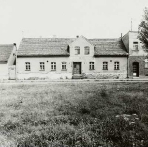 Wohnhaus (ehem. Schulhort)