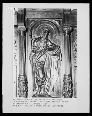 Seitenaltar, Sockelgeschoss, Detail: Heiliger Jakobus Major