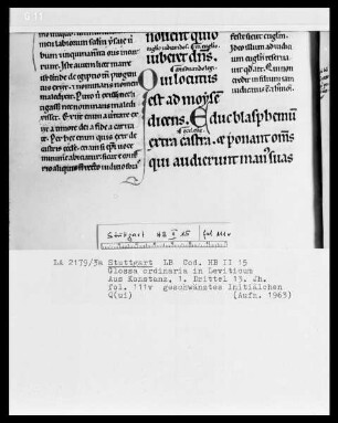 Liber Leviticus cum Glossa ordinaria — Initiale Q (ui), Folio 111 verso