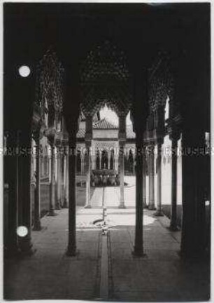 Granada, Alhambra, Patio de los Leones (Löwenhof)