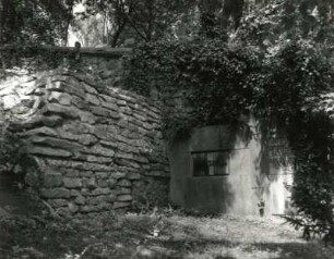 Schwarzenberg. Friedhof. Grabanlage der Familie Weidenmüller