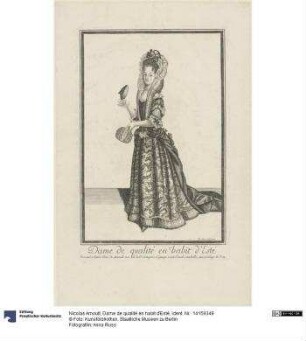 Dame de qualité en habit d'Esté