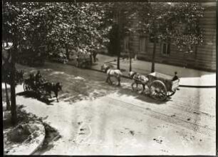 Paris. Pferdewagen auf dem Boulevard Haussmann