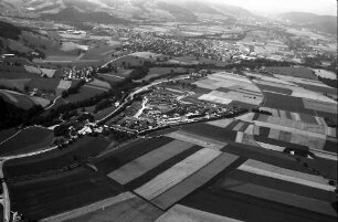 Kirchzarten: Dreisamtal mit Alpha-Siedlung, von Osten