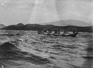 Ruderer : Ruderer während der Fahrt auf dem Lake Kivu