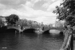 Moabiter Brücke, auch Bärenbrücke; Berlin, Mitte