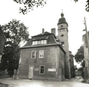 Hohburg-Müglenz, Herrenhaus Müglenz (1601/1800 begonnen, 1905 umgebaut)