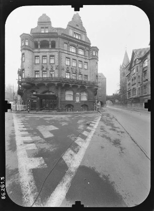 Eisenach, Wartburgallee 2. Parkhotel (1897). Straßenansicht