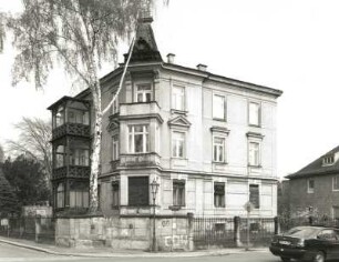Dresden-Blasewitz, Brucknerstraße 17. Wohnhaus (1876/1900). Eckansicht mit Fassade Berggartenstraße