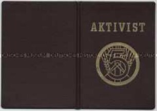 Ausweis zum Aktivist des Fünfjahrplanes 1956, für Dr. Wolfgang Mitzinger