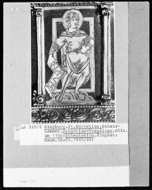Tragaltar des heiligen Gregorius — Schmalseite mit den Propheten Naum, Malachias und Elchias — Der Prophet Naum