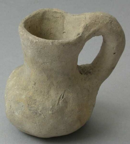 Clay vessel