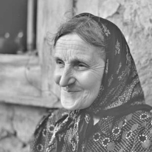 Porträt einer Frau aus Burg-Kaupern. : Portret žony z Kupaŕskich Bórkowow.