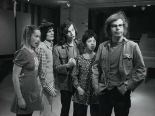 Doof bleibt doof: Ursula Haustein, Christian Sorge, Joachim Schmahl, Y Sa Lo, Ulrich Gressieker